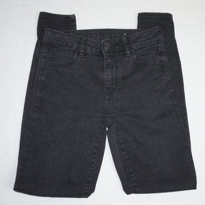 American Eagle High-Rise Next Level Black Jeggings